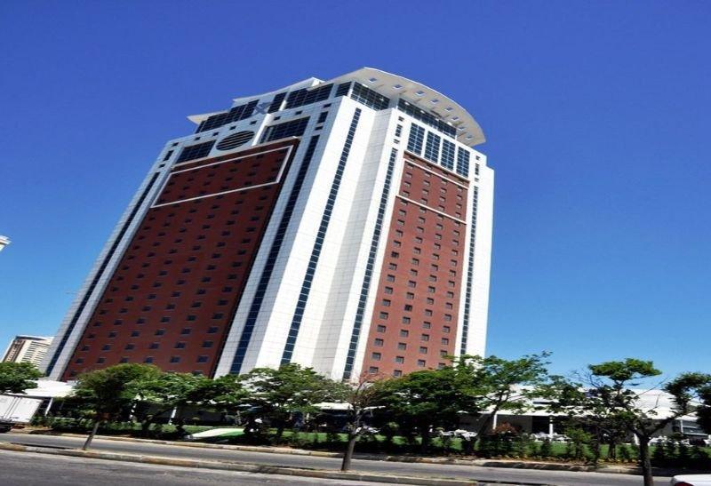 Flora Suites Atasehir Istanbul Exteriör bild